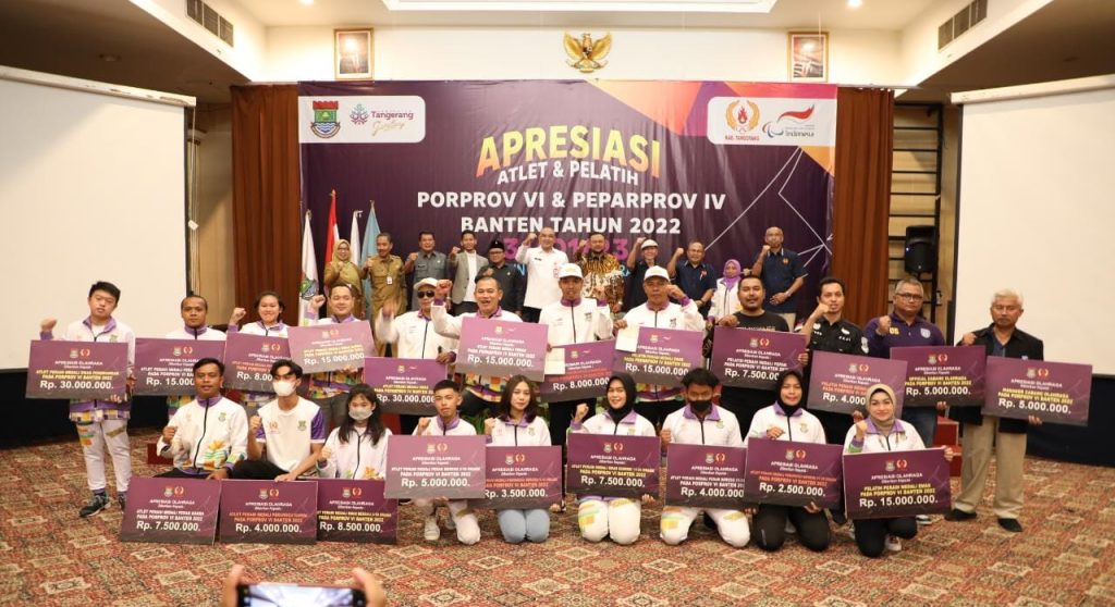 Pemkab Tangerang Berikan Bonus Uang ke Atlet KONI dan NPCI Kabupaten Tangerang yang Berprestasi