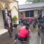 Belasan remaja yang sedang tawuran dengan menggunakan senjata tajam di wilayah Bojong, Kecamatan Cikupa diamankan anggota kepolisian Polresta Tangerang.