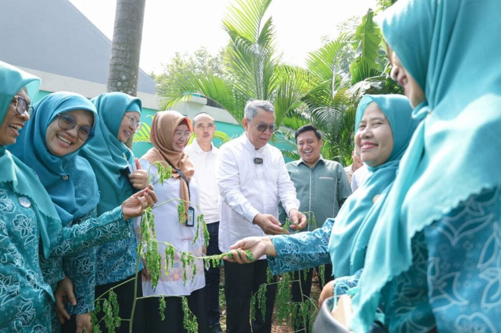 KWT Taman Pohon Kelor, Walikota Tangsel Yakin Bisa Tingkatkan Perekonomian di Tangsel