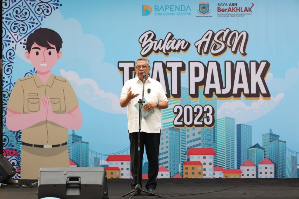 Walikota Tangsel Minta ASN Jadi Contoh Taat Pajak