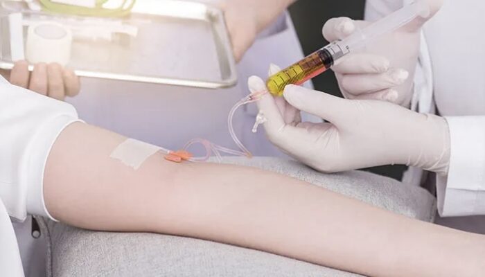 Injeksi Vitamin C Kian Populer, Ini Manfaat dan Tips Aman Menjalaninya